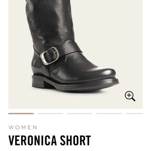 Frye Veronica Short